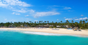 La Playa de Bávaro, reconocida por la Unesco como una de las mejores playas del mundo.